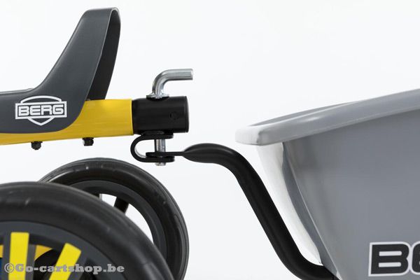 Inclusief aanhangerkoppeling.