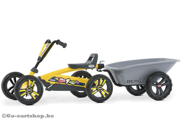 Maak je Buzzy go-cart compleet met deze aanhanger.