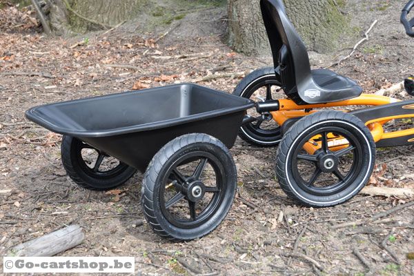 Afmeting: 77x59x37 cm