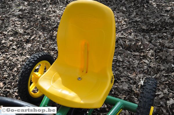 De stoel is in 3 standen verstelbaar.