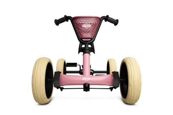 Met roze mand voorop