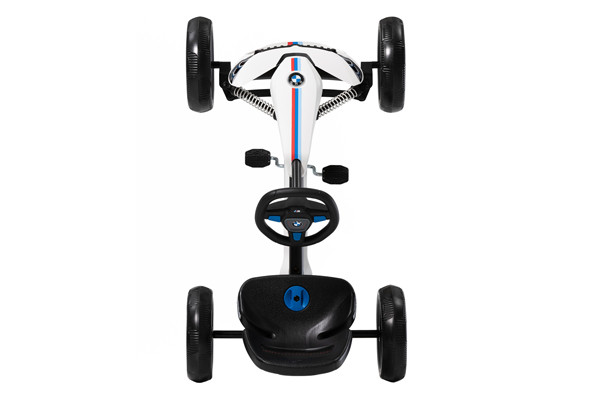 Onder licentie van BMW gemaakt.